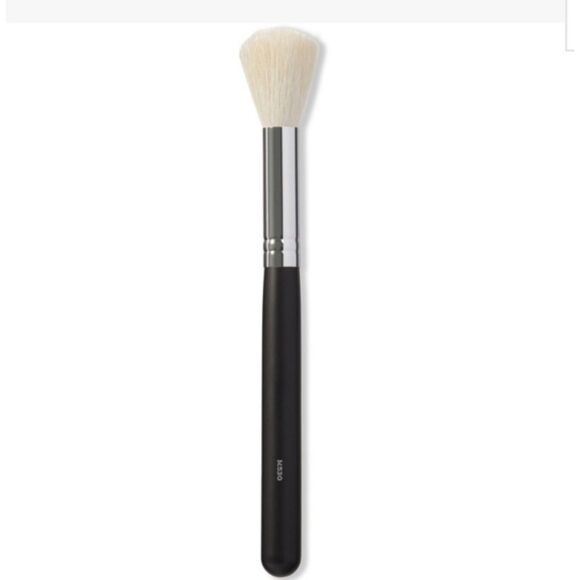 Morphe M530 Contour Blender Makeup Brush - Picture 2 of 3